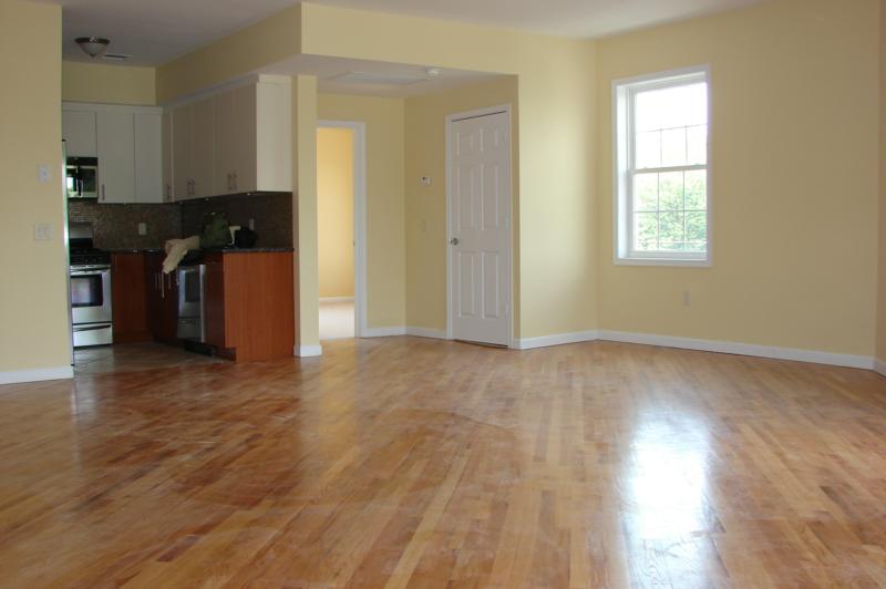 Vacant Home Staging - Before New Jersey Home Staging Photo