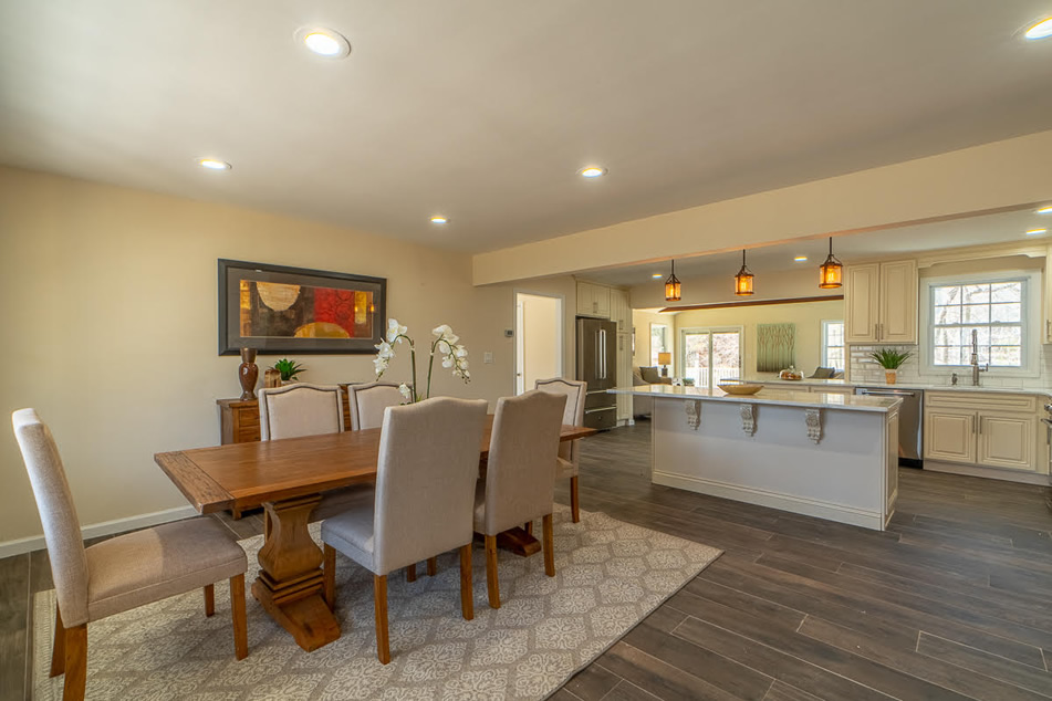 Home Staging of a Livingston, NJ Dining Room & Kitchen Livingston NJ Home Staging Photo