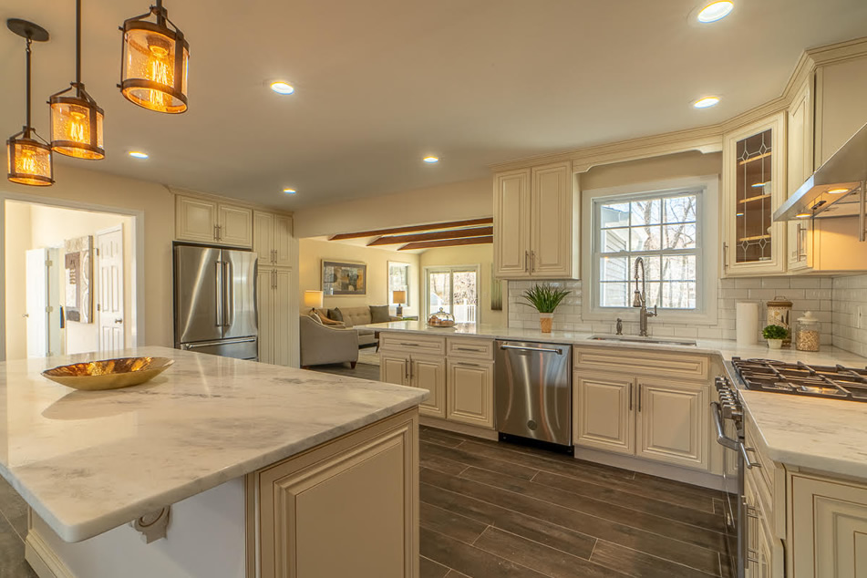 Home Staging of a Livingston, NJ Dining Room & Kitchen Livingston NJ Home Staging Photo